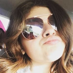 Meet your Posher, Reese